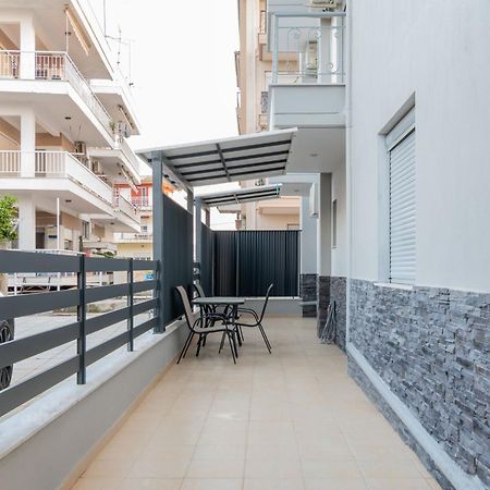 Sithoniars Luxury Ground Floor Apartment With Private Garden Neos Marmaras Dış mekan fotoğraf