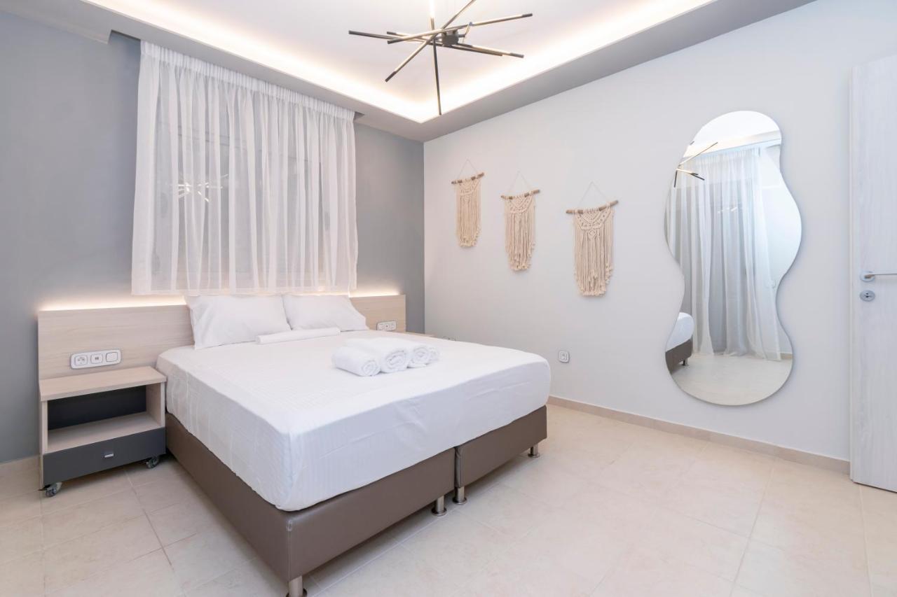 Sithoniars Luxury Ground Floor Apartment With Private Garden Neos Marmaras Dış mekan fotoğraf