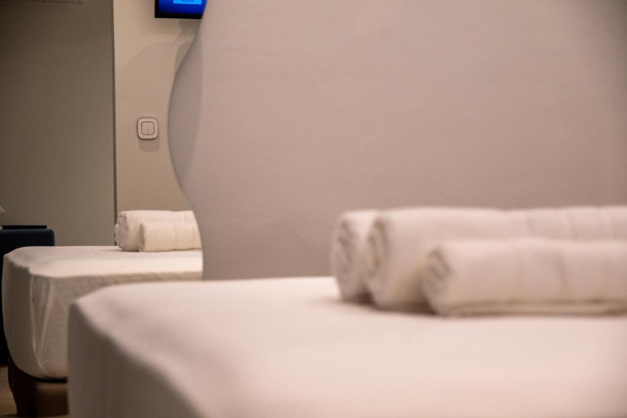 Sithoniars Luxury Ground Floor Apartment With Private Garden Neos Marmaras Dış mekan fotoğraf