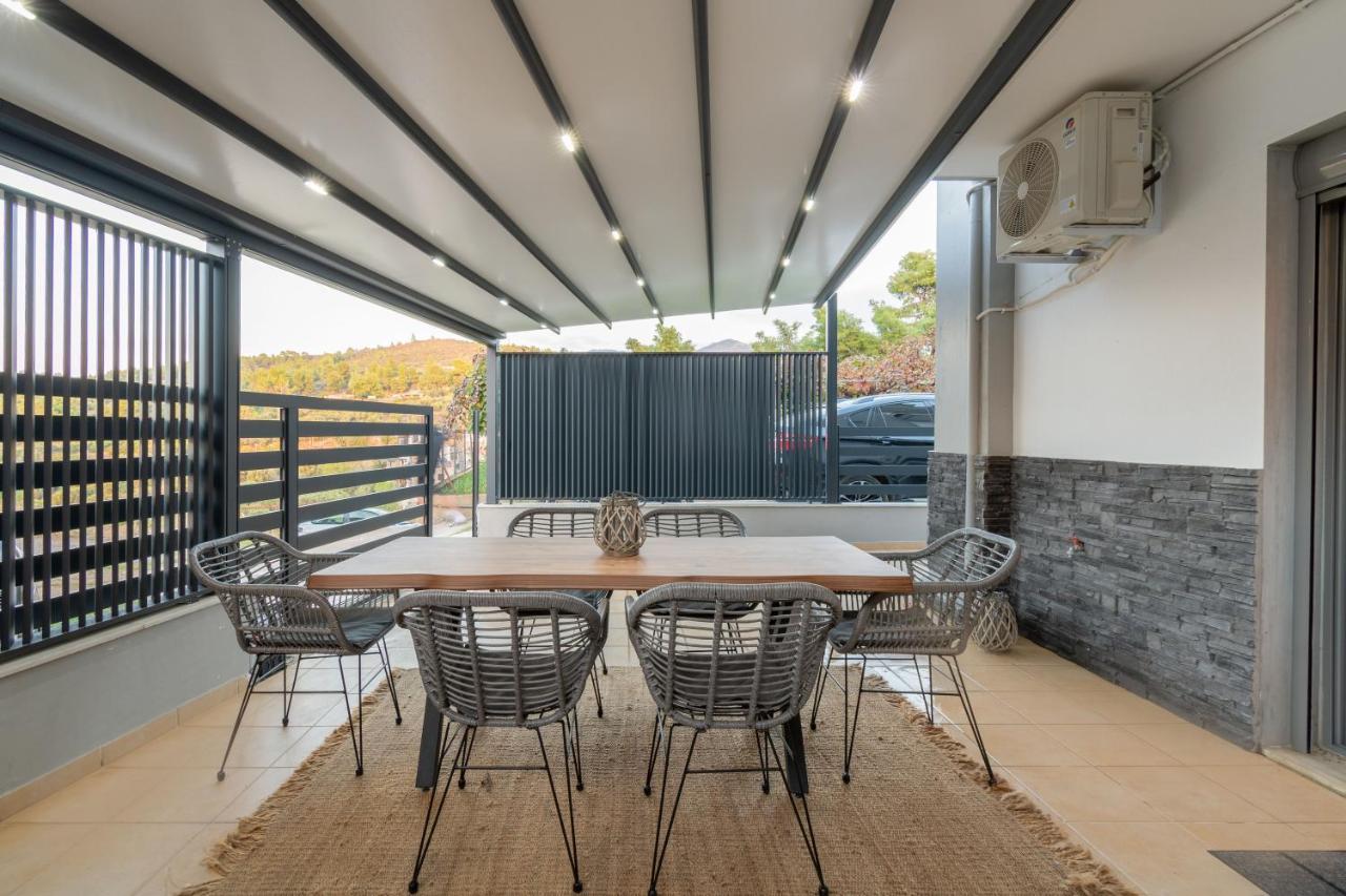 Sithoniars Luxury Ground Floor Apartment With Private Garden Neos Marmaras Dış mekan fotoğraf